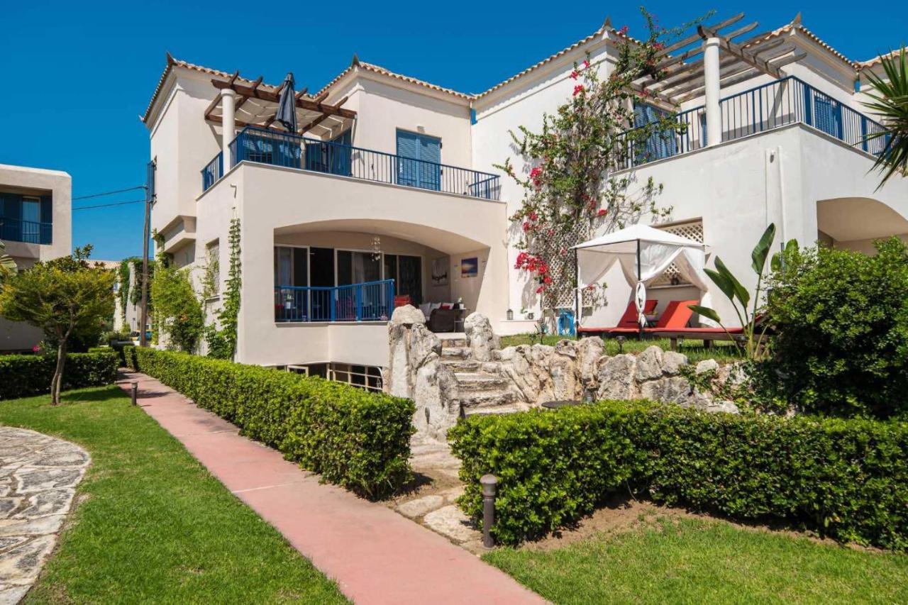 Villa Rodo Pirgos Psilonerou Exterior photo