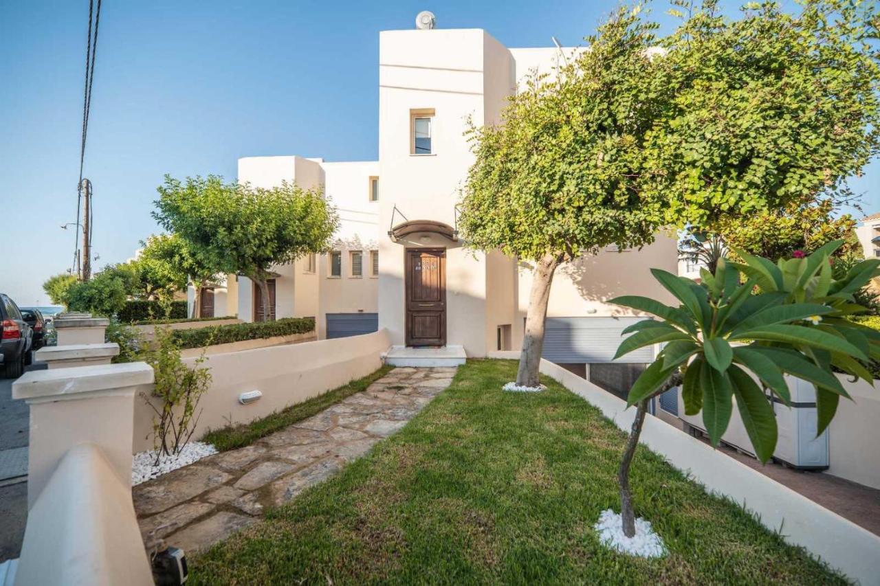 Villa Rodo Pirgos Psilonerou Exterior photo